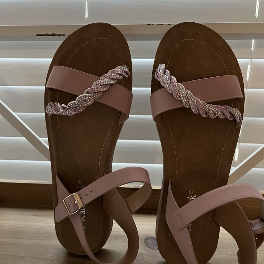 Women's Pink Sandals